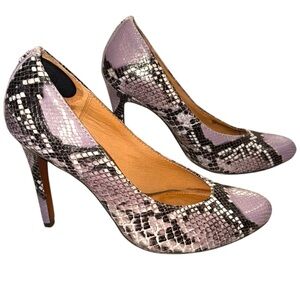Coach Nala Snakeskin Pumps – Size 7.5B – Lavender Gray Chic